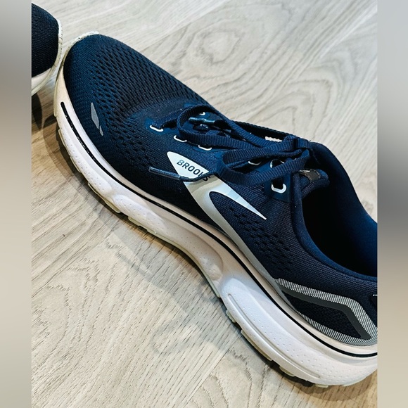 BROOKS GHOST 15 WOMENS RUNNING SHOE ATHLETIC PEACOAT/PEARL/SALT AIR SIZE 9.5 - Picture 7 of 14